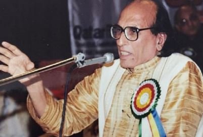 उजाले अपनी यादों के हमारे साथ रहने दो, न जाने किस गली में ज़िंदगी की शाम हो जाए.. लिखने वाले शायर बशीर बद्र का निधन
